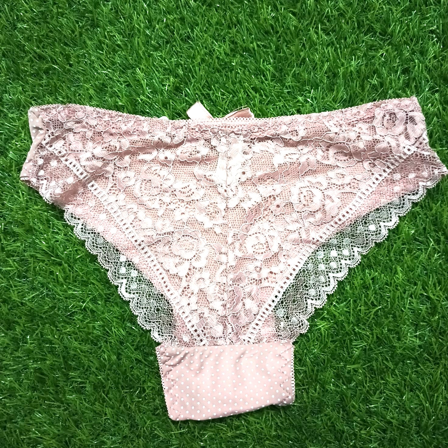 Chain Strips Dotted Printed Bra Panty Set
