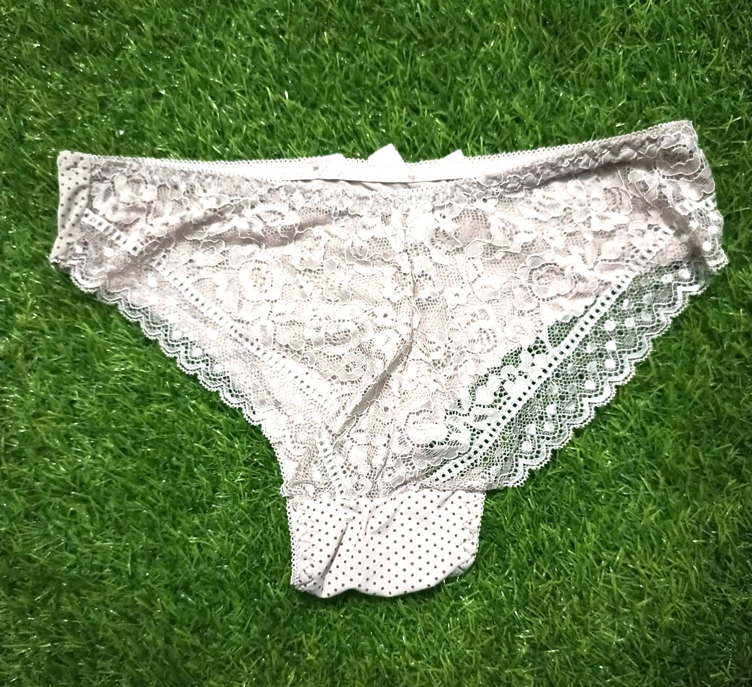 Chain Strips Dotted Printed Bra Panty Set