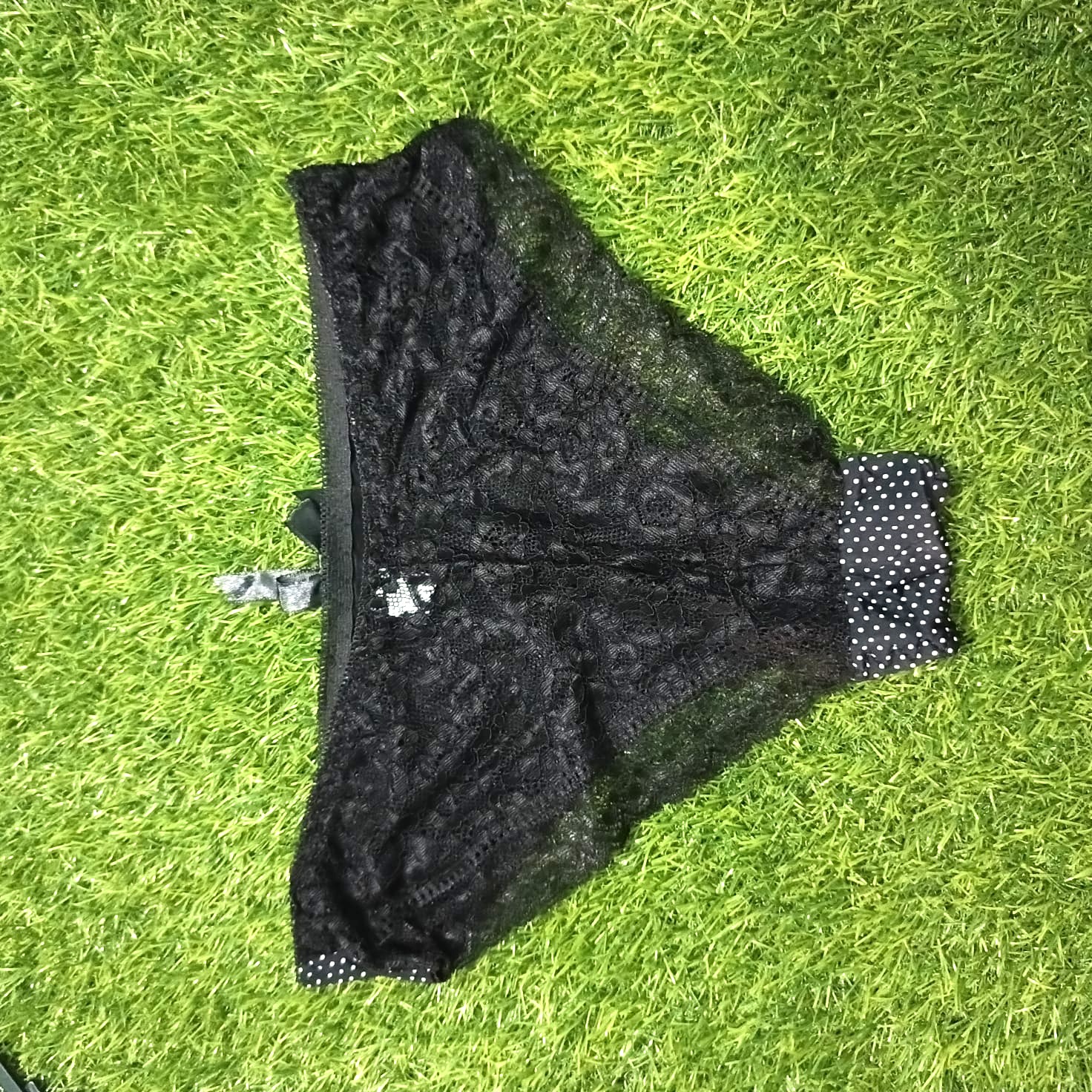 Chain Strips Dotted Printed Bra Panty Set